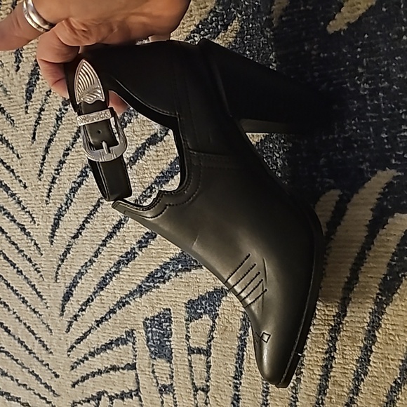 NWT SHORT Cowboy Boot Booties - Picture 3 of 6